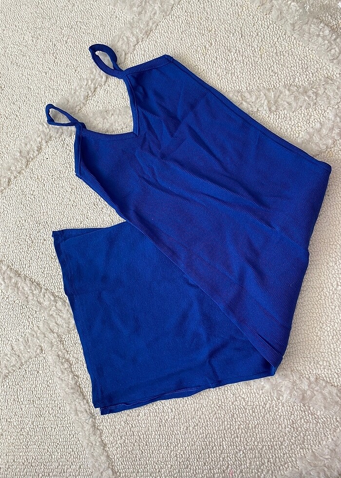 Saks mavisi askılı elbise - Görsel 4