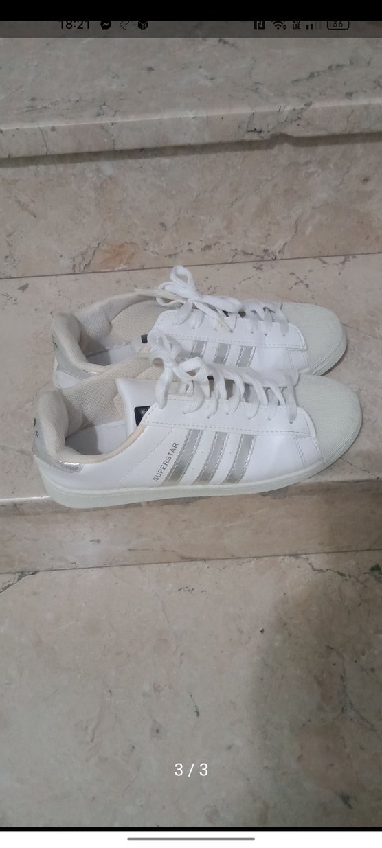 Gri Çizgili Beyaz Kadın Spor Ayakkabı - Görsel 2