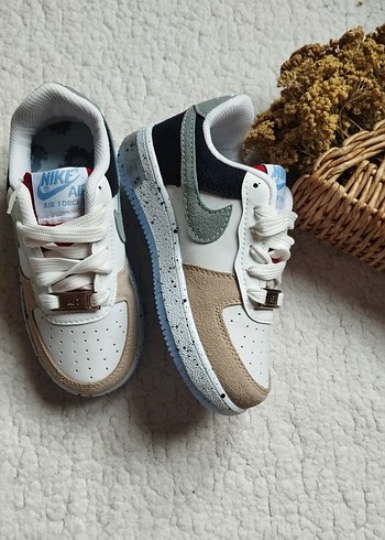 Nike 29
