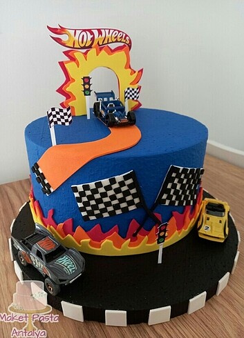Hot wheels maket pasta