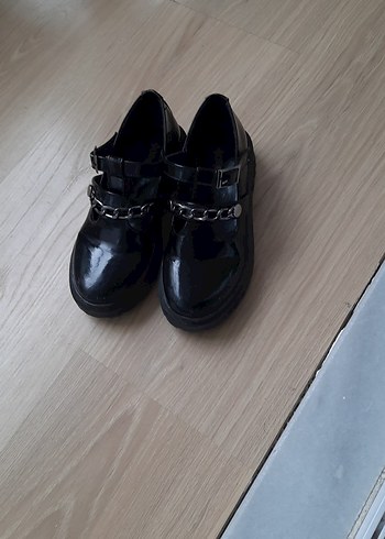 Siyah Rugan Tokalı Stiletto kız çocuk Ayakkabı - Görsel 2