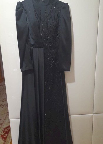 38 Beden Saten Dokulu Siyah Uzun Kadın Abiye Elbise