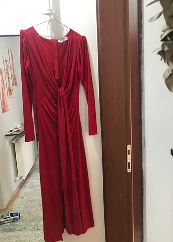 s Beden Kadın Kırmızı Sade Midi Elbise