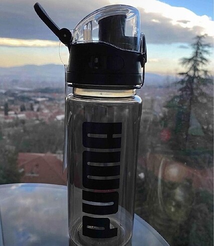 Puma su matarası