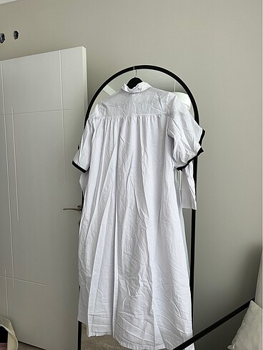Tesettür beyaz elbise - Görsel 6