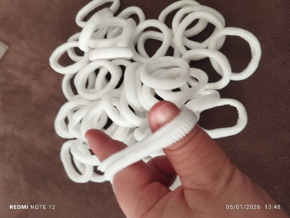 Beyaz Elastik Çocuk Saç Lastiği - Görsel 2