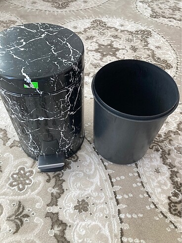Çöp kovası