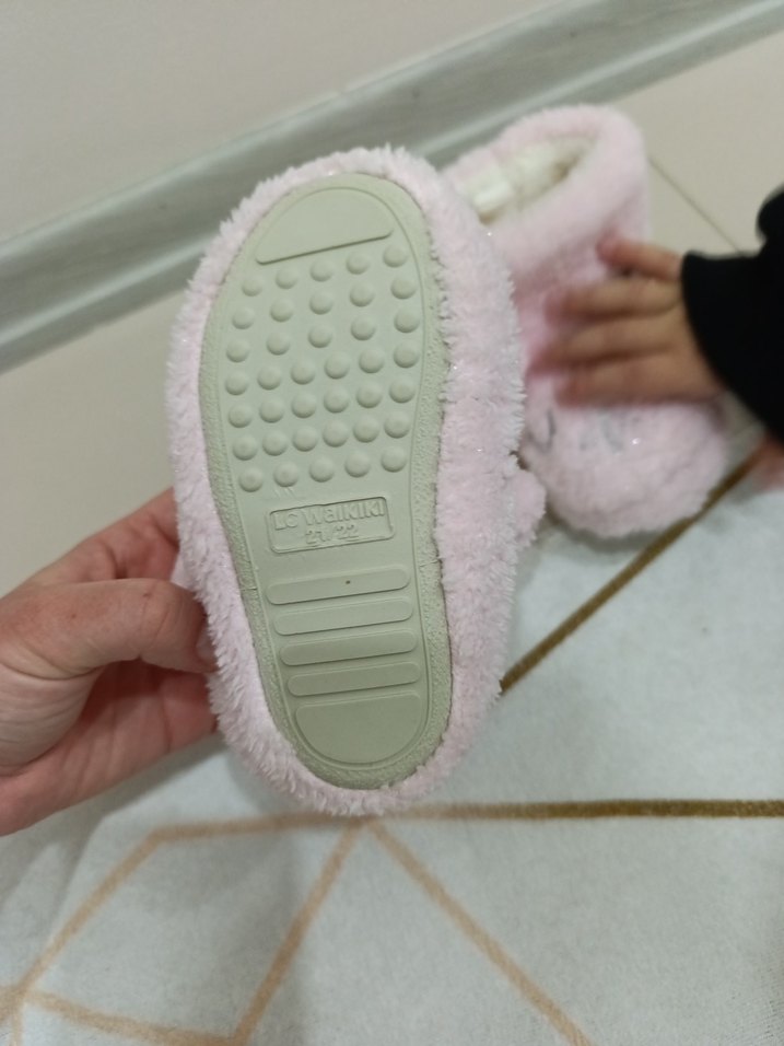 Kız Çocuk Pembe Nakışlı Sıcak Ev Terliği - Görsel 2