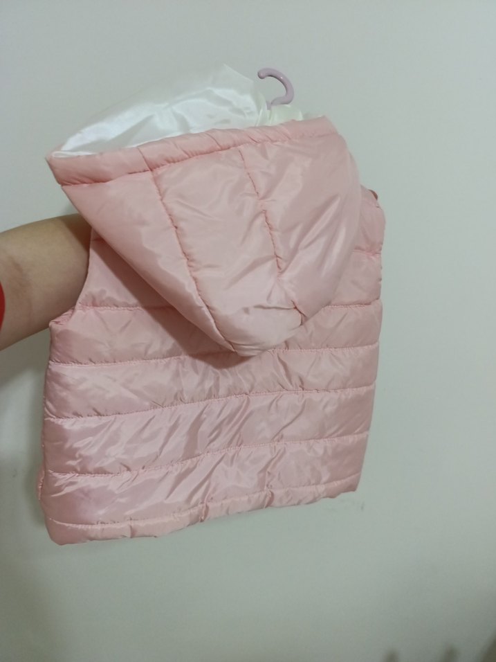 Kız Çocuk Pembe Kapüşonlu Fermuarlı Yelek - Görsel 2