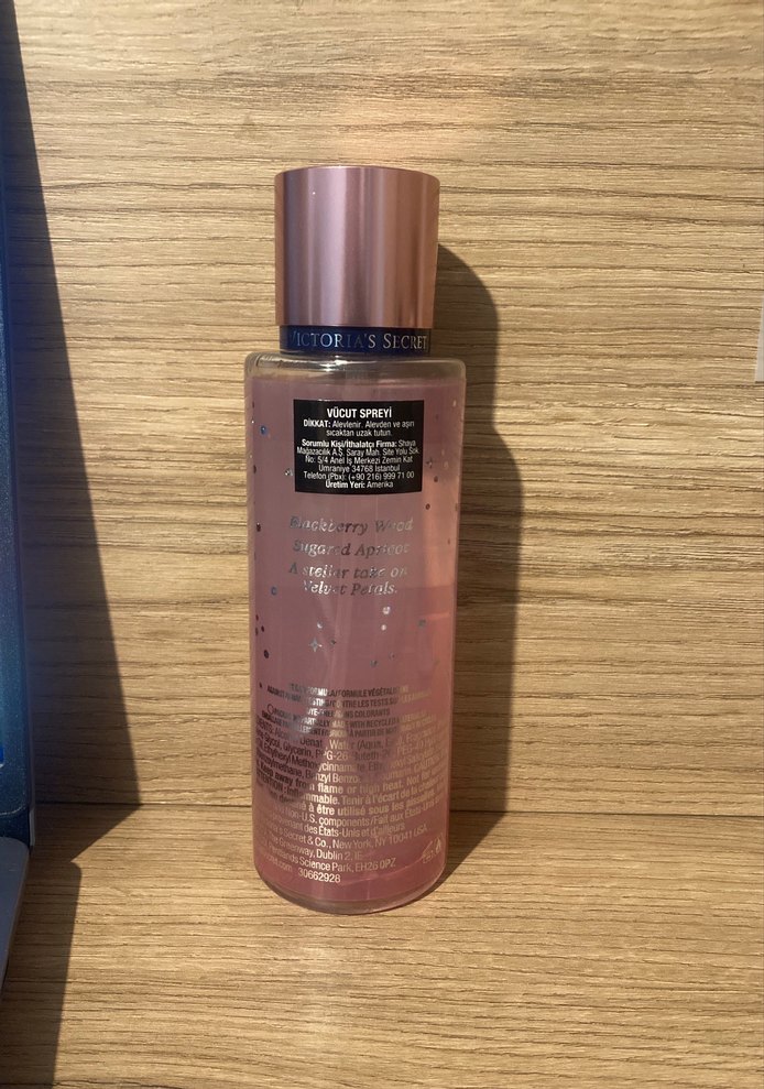 Victoria's Secret Velvet Petals Starlit Kadın Parfümü - Görsel 2