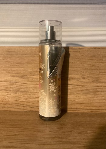 Snowflakes & Cashmere Kadın Parfüm Spreyi 236 ml - Görsel 2