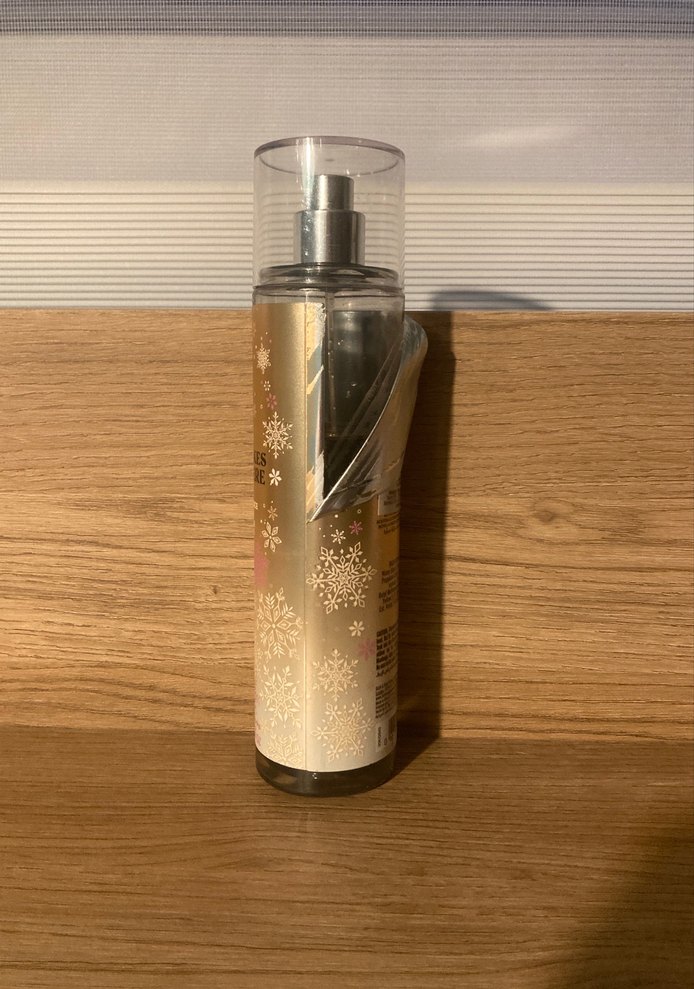 Snowflakes & Cashmere Kadın Parfüm Spreyi 236 ml - Görsel 2