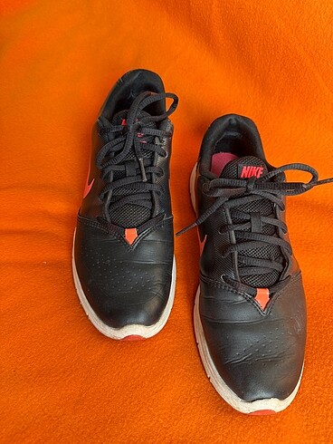 39 Beden Nike Kadın Spor Ayakkabı 653595-004 39
