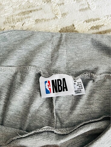 Diğer NBA markalı şort