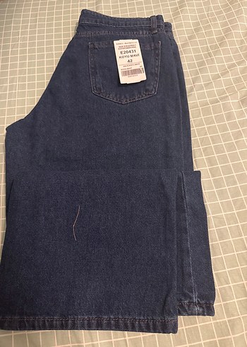 Diğer Düz Kesim Lacivert Kadın Kot Pantolon