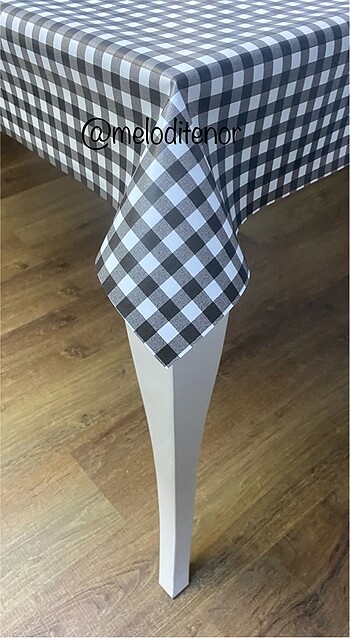  Beden 100*140 Kareli Astarlı PVC Masa Örtüsü