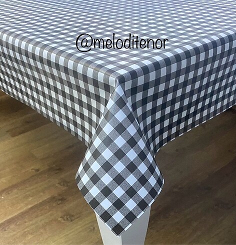 100*140 Kareli Astarlı PVC Masa Örtüsü