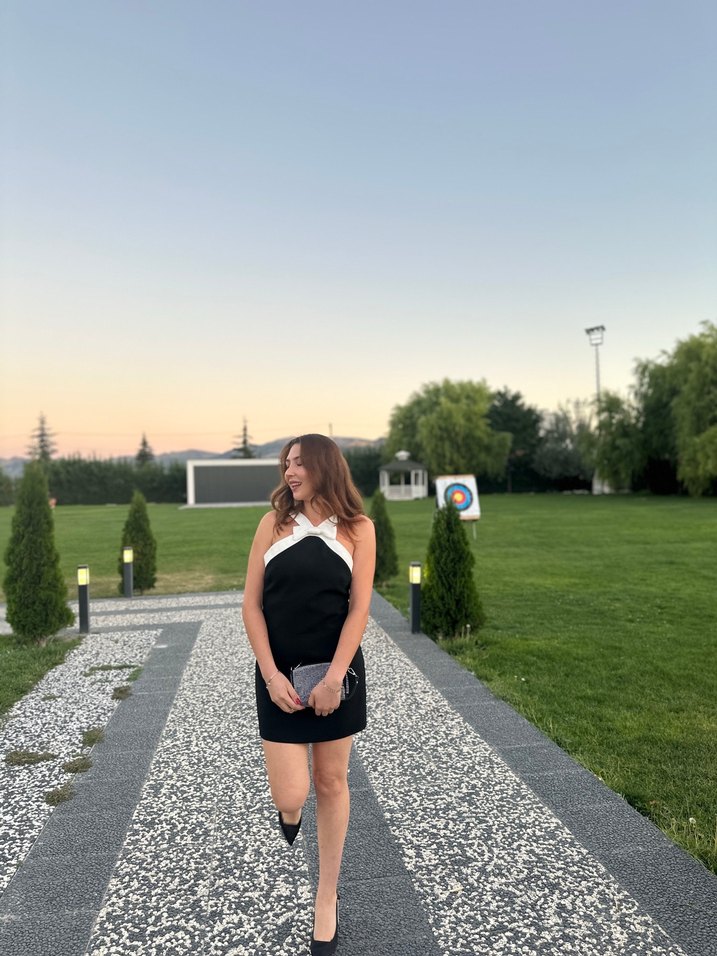 Askılı Mini Siyah Kareli Elbise - Görsel 4