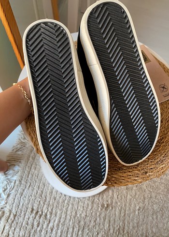 38 Beden Golden Goose Siyah Beyaz Kadın Spor Ayakkabı