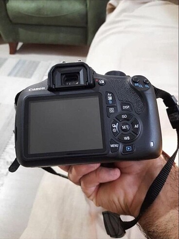 Canon 1200D