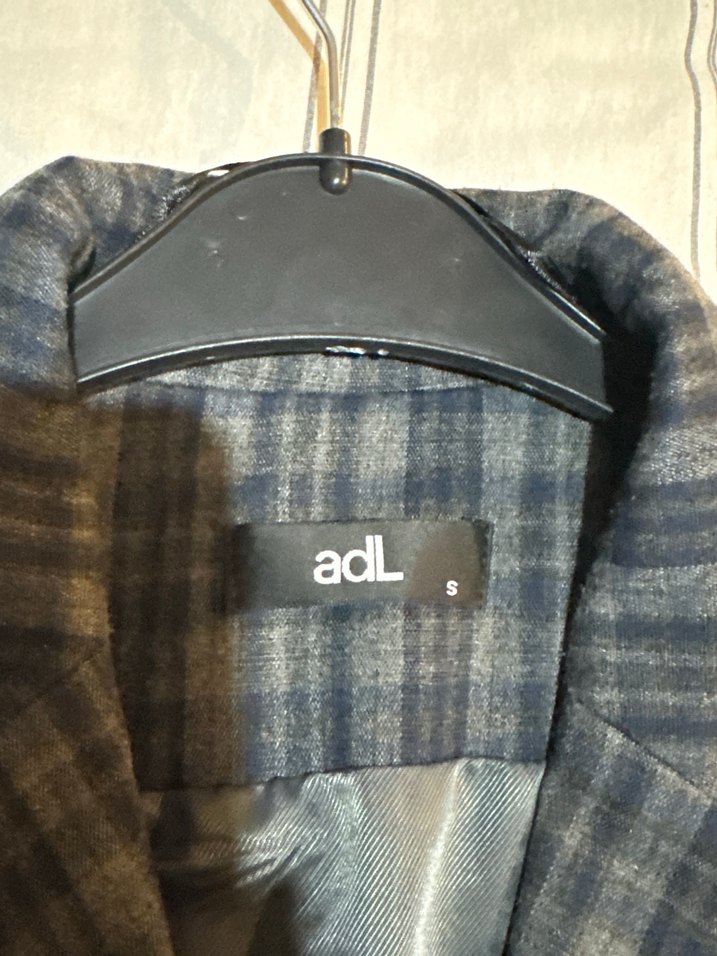 Adl Ekose Desenli Gri Yelek - Görsel 4