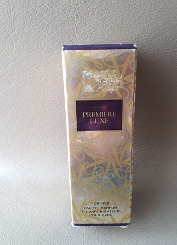 Avon Premiere Luxe 