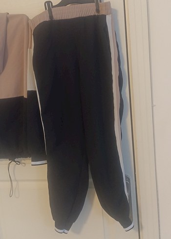 Bej Siyah Yarım Fermuarlı  takim - Görsel 4