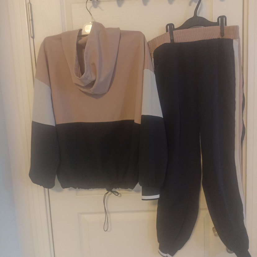 Bej Siyah Yarım Fermuarlı  takim - Görsel 3