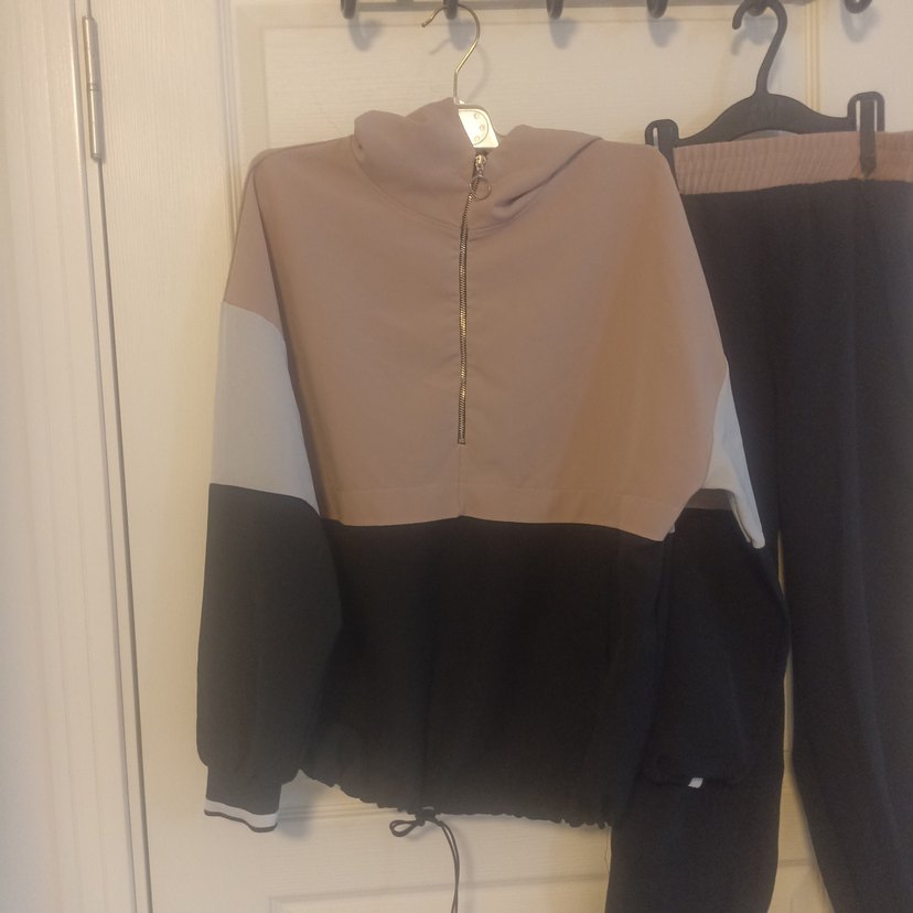 Bej Siyah Yarım Fermuarlı  takim - Görsel 2