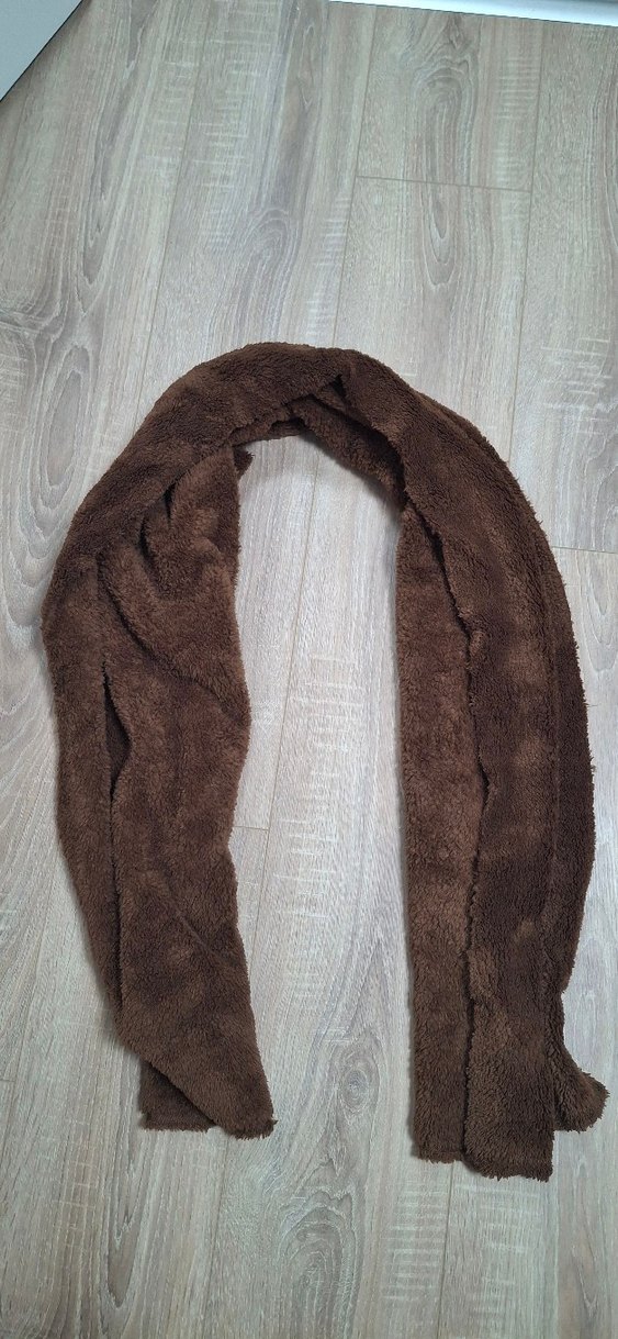 Kahverengi Kadın Peluş Atkı - Görsel 3