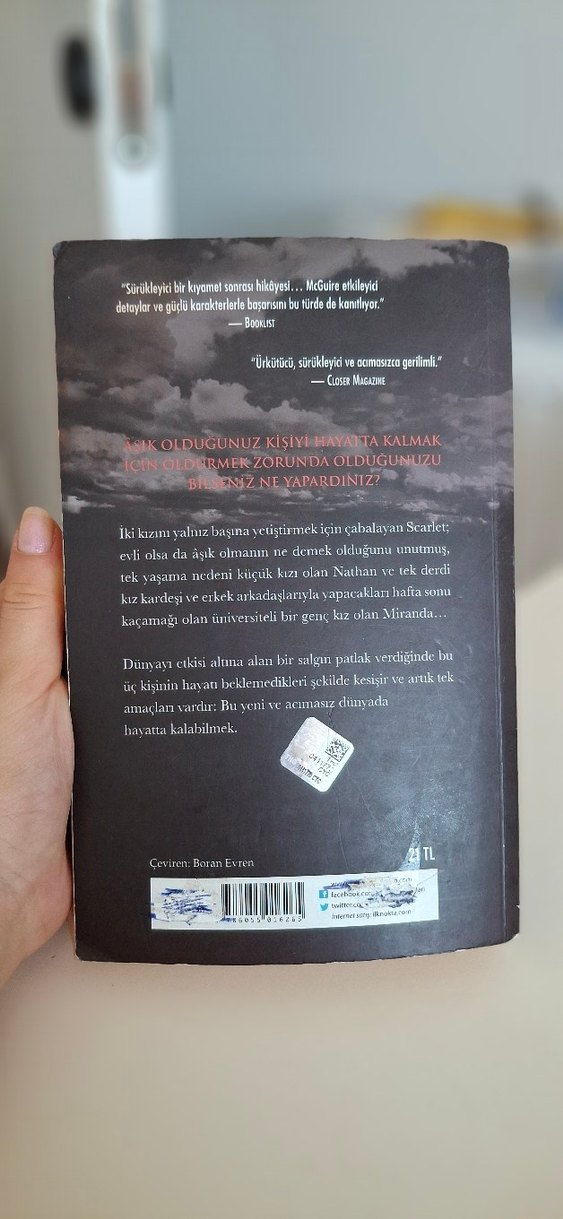 4'lü Kitap Seti:Kızıl Tepe, Hikayeler,Aşkım Sana Ait,Siyah Kar - Görsel 5