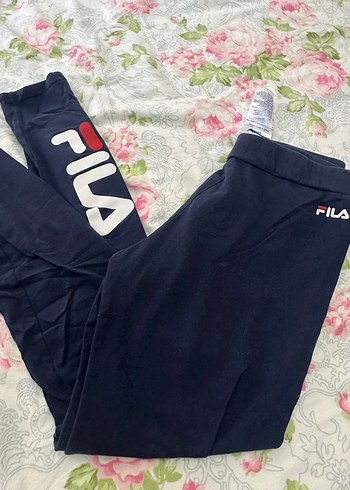 Fila  s