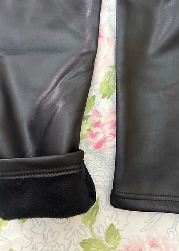 Siyah deri tatt - Görsel 2