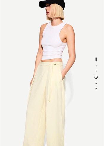 Bershka Tereyağ sarısı kumaş pantolon