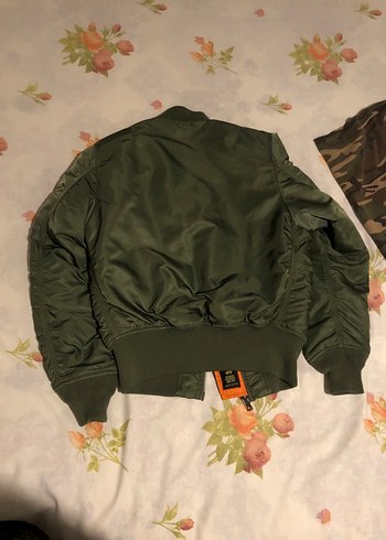 American Vintage alpha industries bomber