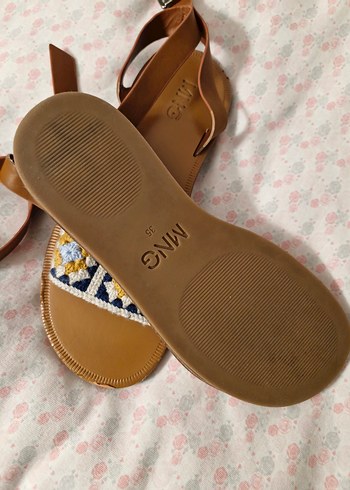 Nakışlı Örme Detaylı Sandalet Mango - Görsel 4