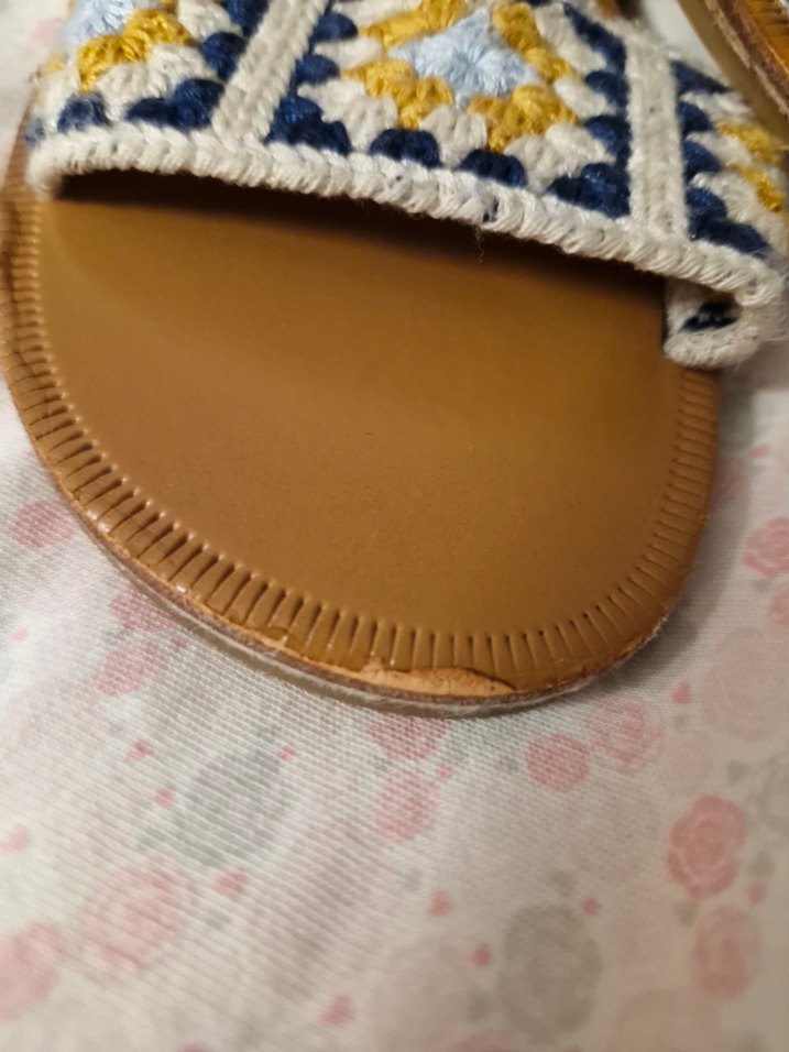 Nakışlı Örme Detaylı Sandalet Mango - Görsel 2