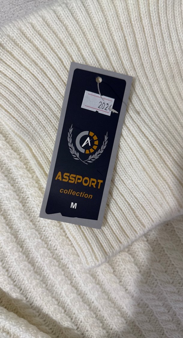 Beyaz Boğazlı Triko Erkek Kazak - Görsel 2