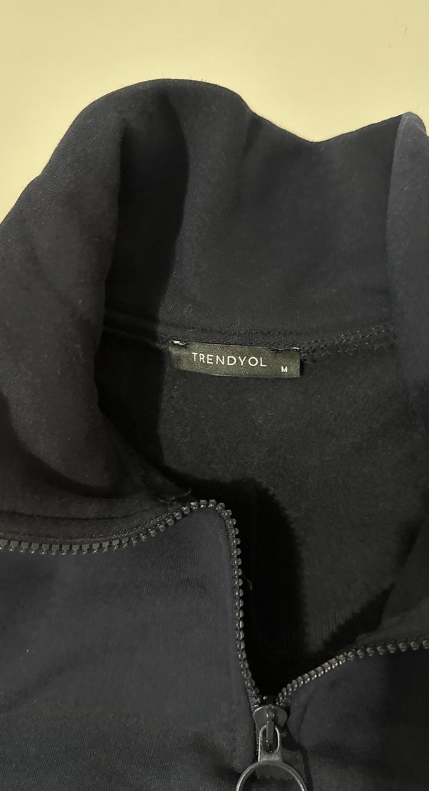 Fermuarlı Siyah Spor Sweatshirt - Görsel 3