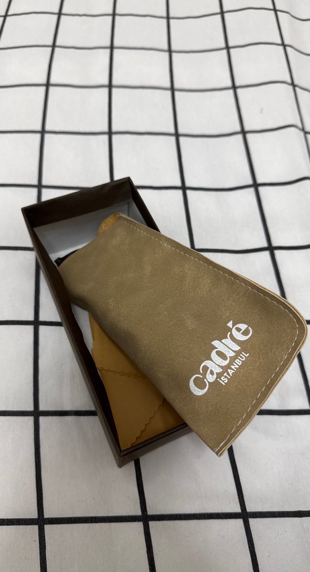 Kahverengi Transparan Kadın Gözlüğü - Görsel 2