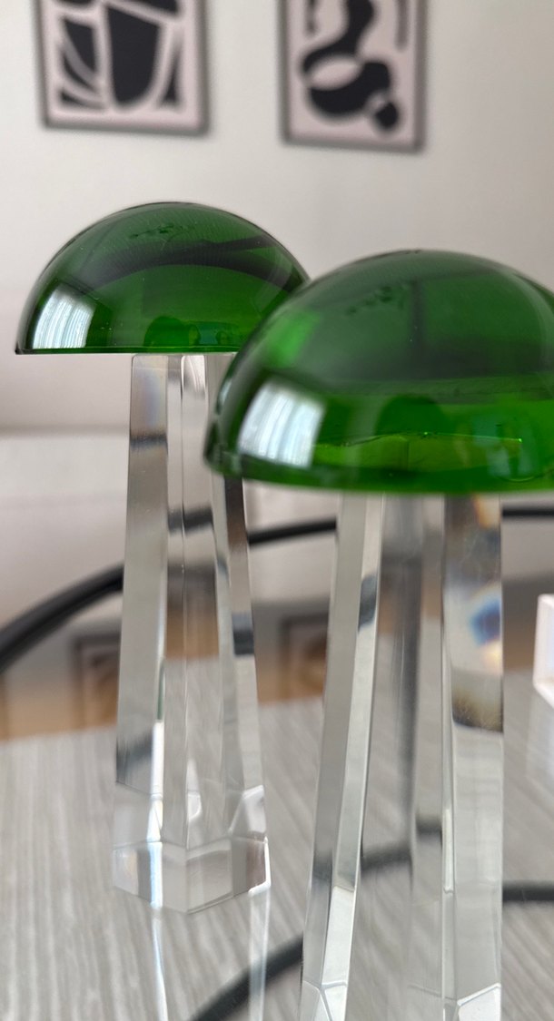 Parlak Yeşil Başlıklı Modern Obje - Görsel 2