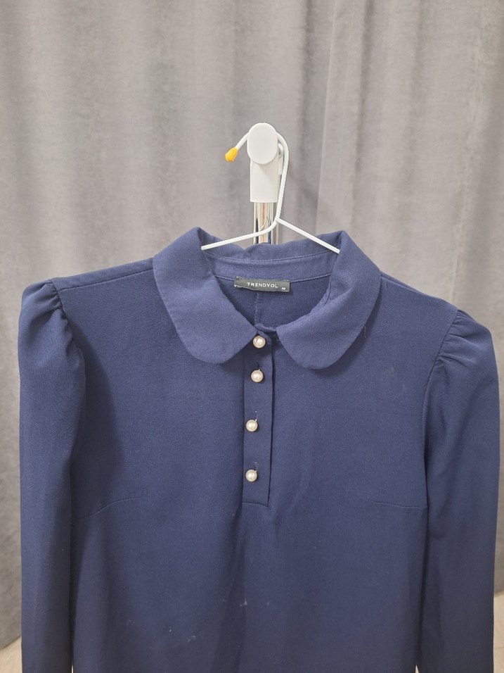 Düğmeli Lacivert Midi Örme Elbise - Görsel 3