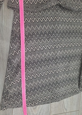 Gri Desenli elbise - Görsel 3