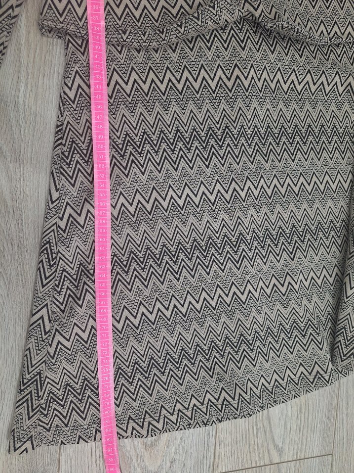 Gri Desenli elbise - Görsel 3