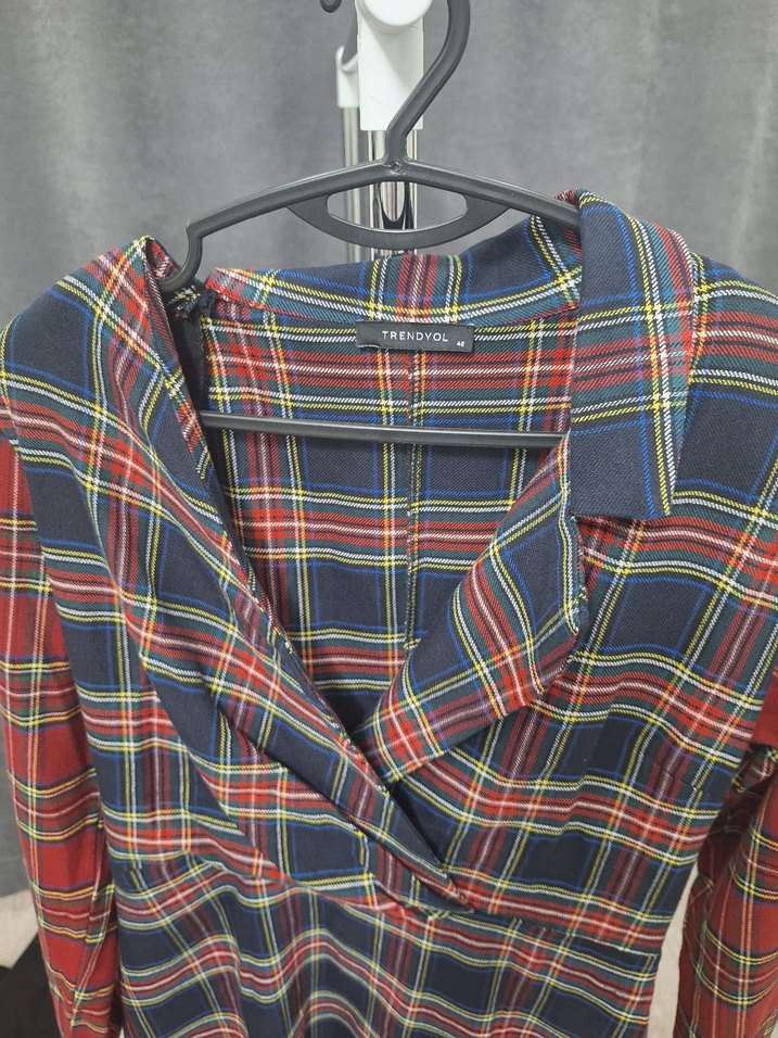 Düğmeli Çok Renkli Kareli Midi Kadın Gömlek elbise - Görsel 4