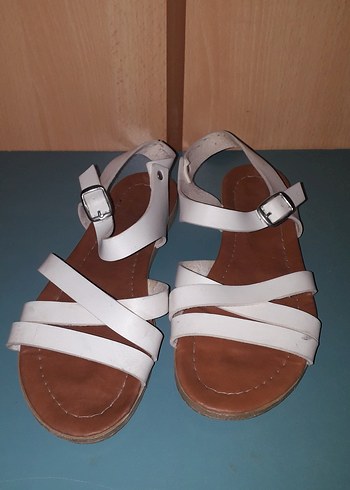 Beyaz Kadın Dolgu Topuklu Sandalet - Görsel 3