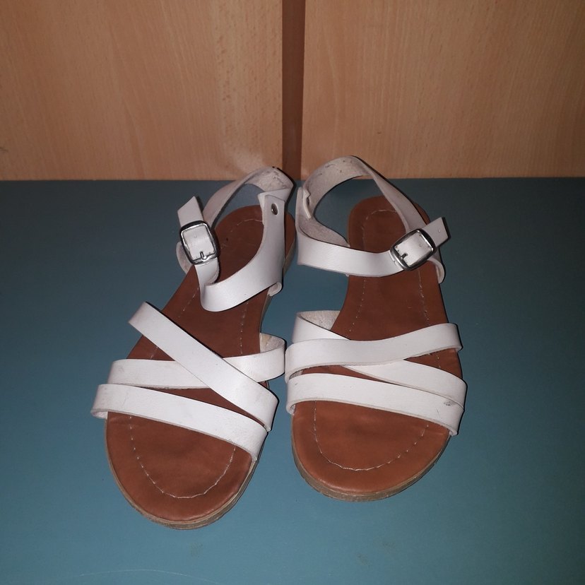 Beyaz Kadın Dolgu Topuklu Sandalet - Görsel 3