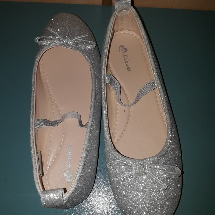 Siyah  Payetli Kadın Abiye Ayakkabı Babet 2 çift var ilanda - Görsel 2