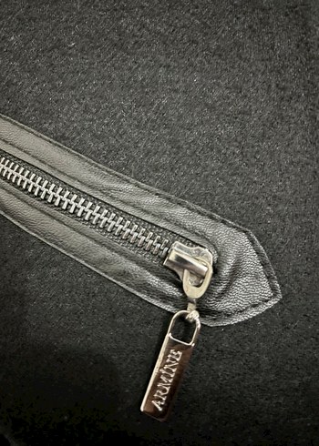 Kadın Siyah Kuşaklı Uzun Kaban - Görsel 4