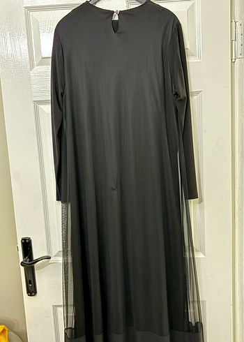 Uzun Kollu Siyah Puantiyeli Uzun Elbise - Görsel 2